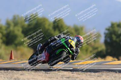 media/Dec-04-2022-CVMA (Sun) [[e38ca9e4fc]]/Race 2 Amateur Supersport Open/